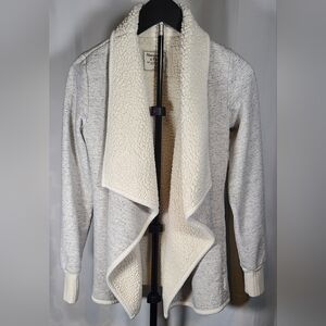 American Eagle Outfitters Gray and Cream Cardigan